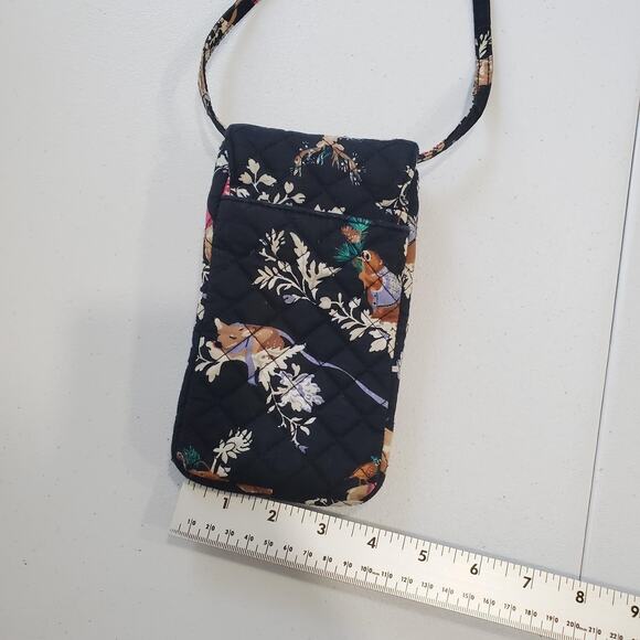 Vera Bradley Phone Crossbody Bag Merry Mischief Deer Raccoon Woodland Animal - Picture 11 of 12
